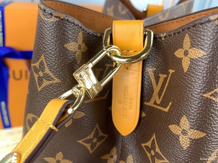 79879 Bucket FreshLook Louis Bags Vuitton 0705